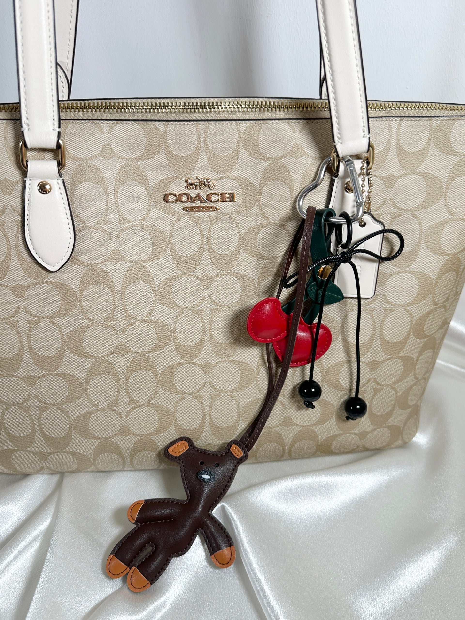 BAG CHARM TEDDY.