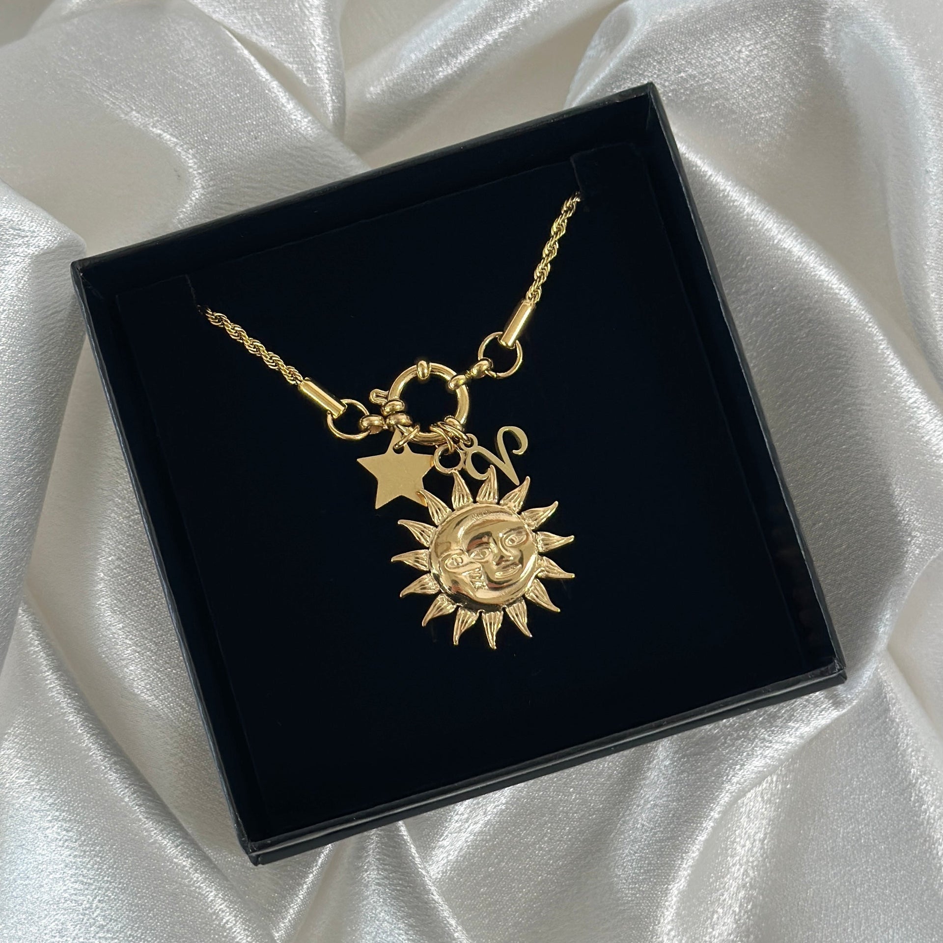 SILVER SUN&amp;MOON CHARM.