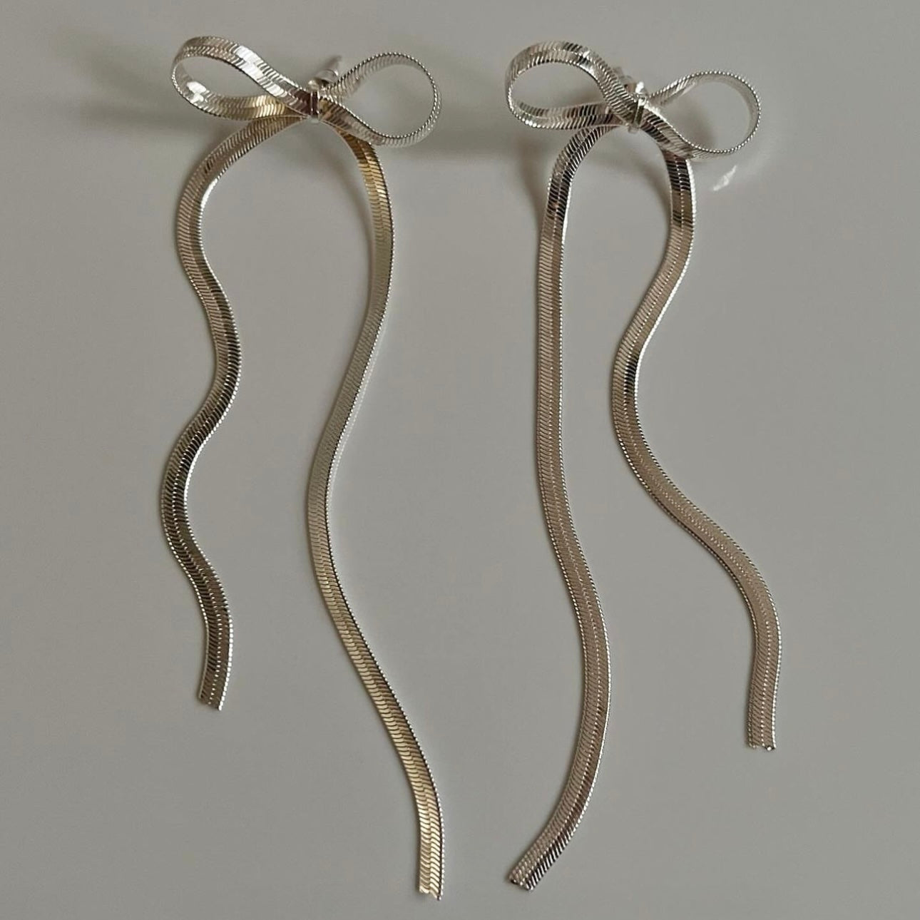 OHRRINGE LUXURY BOW.