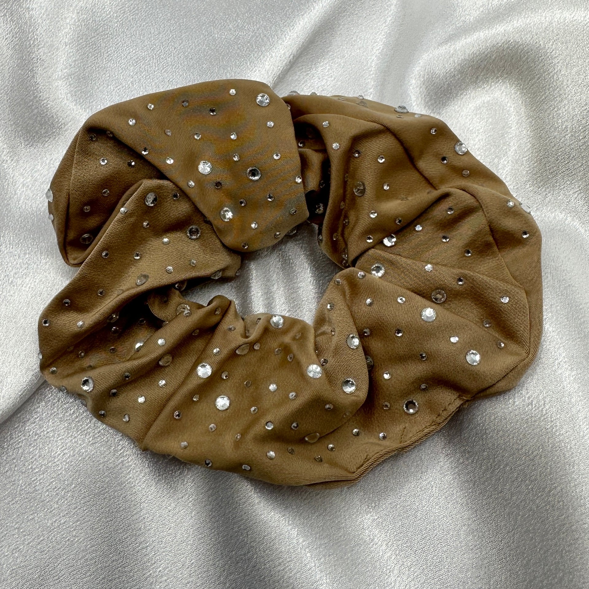 SCRUNCHIE BLING BLING.