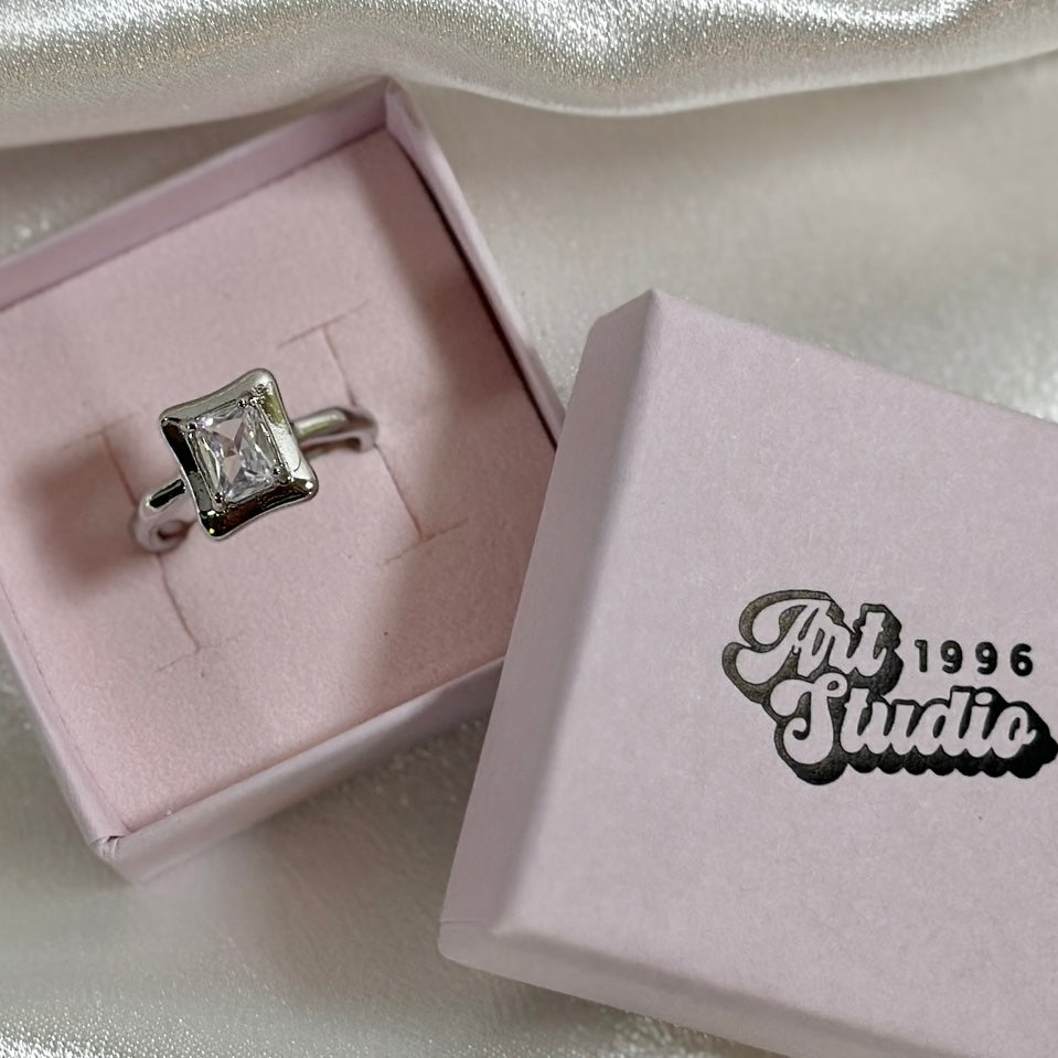RING SILVER SQUARE.