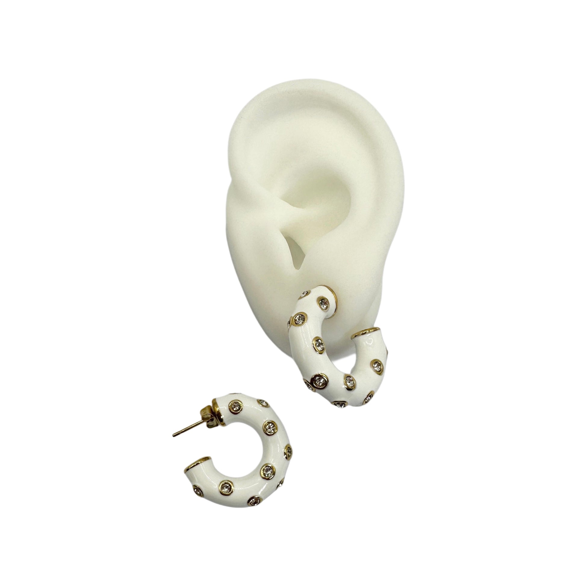 OHRRINGE WHITE HOOPS.