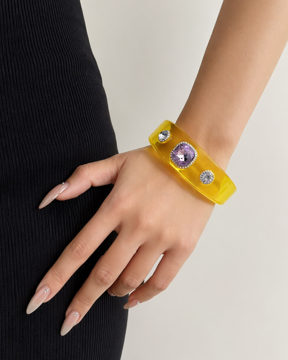 ARMBAND SHINY COLOUR.