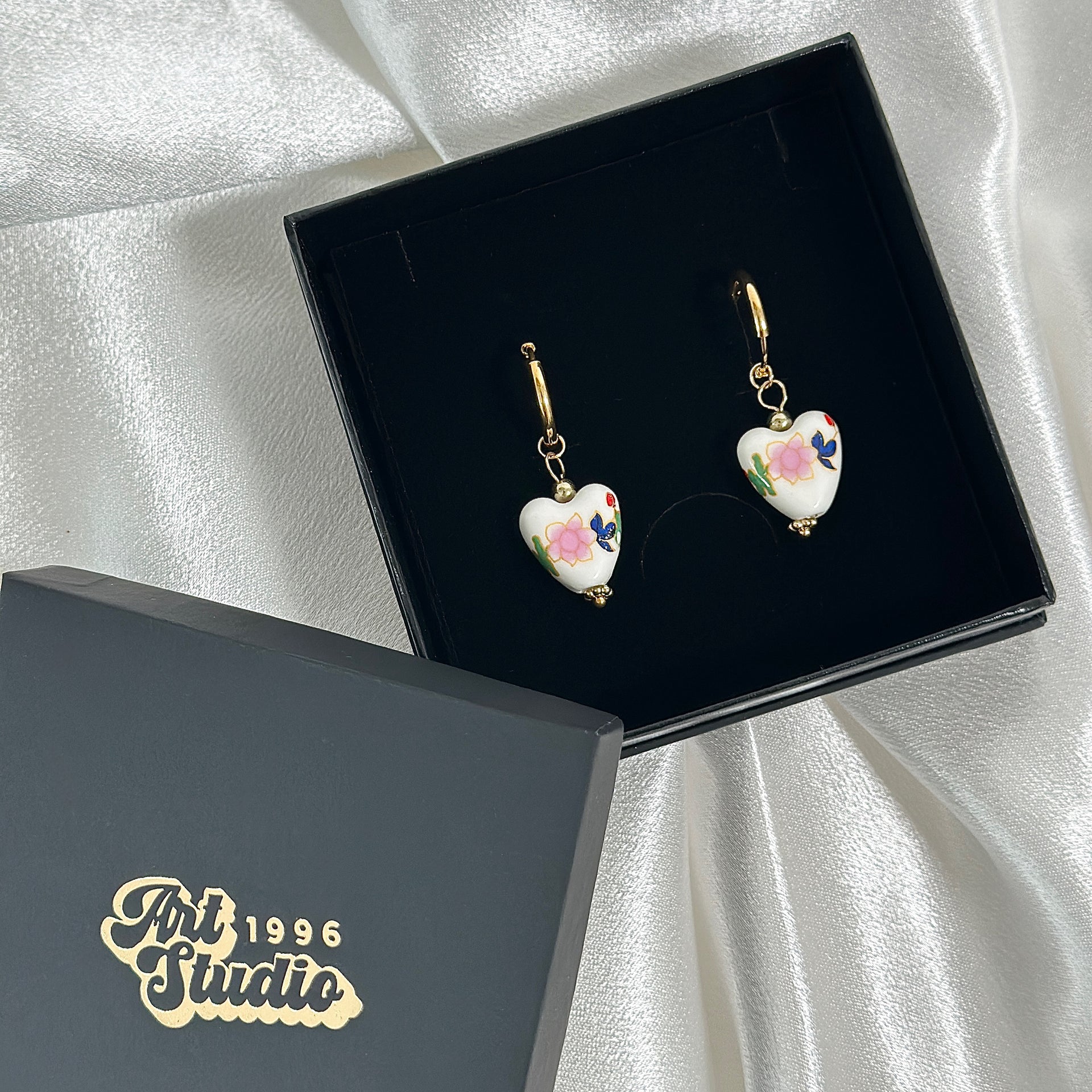 Ohrringe „VINTAGE HEARTS COLOUR“
