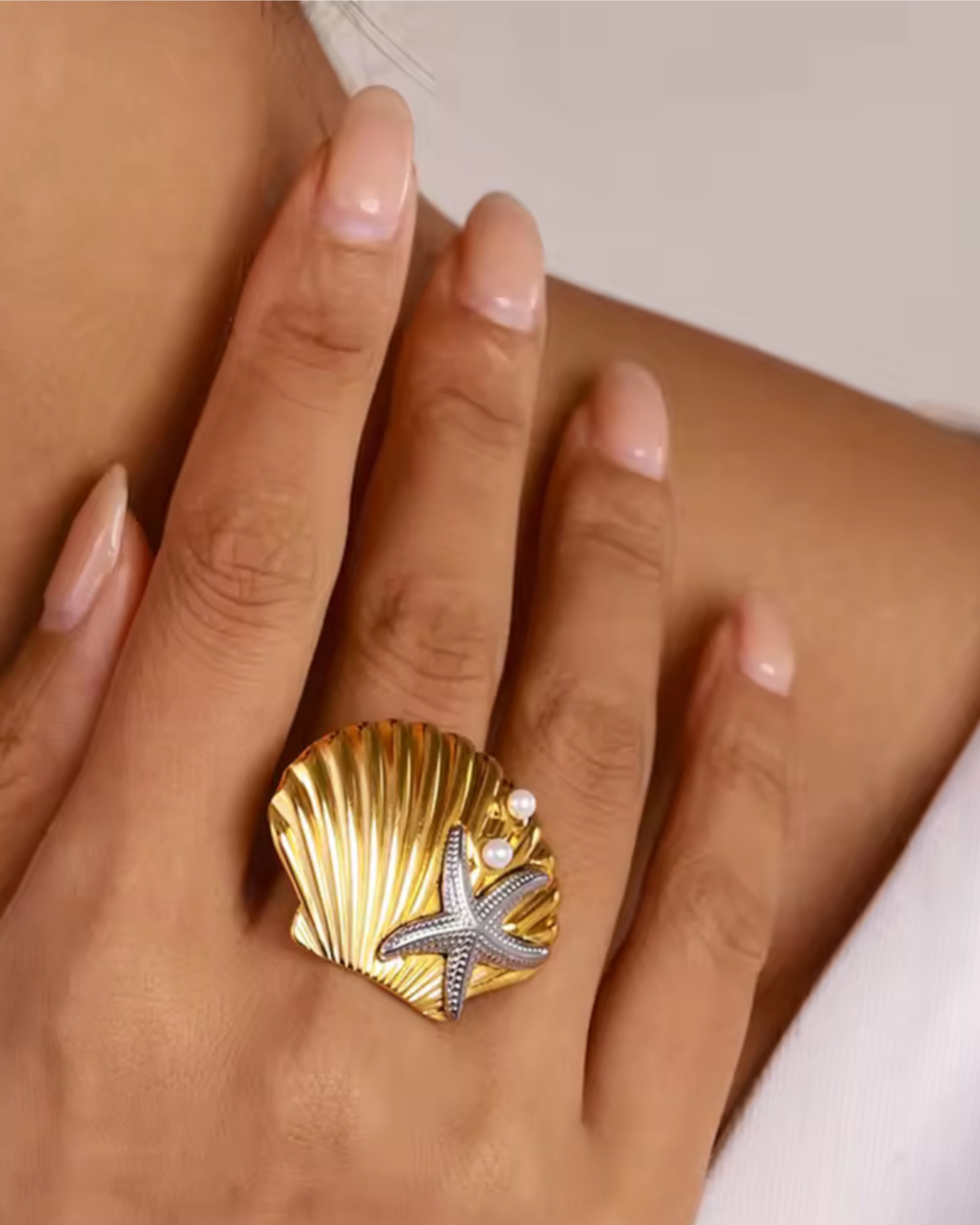 RING OCEAN SHELL.